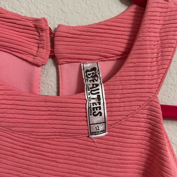 Beauties Elegant Halter-Neck Pink Kids Dress with Floral & Sequin Accents SZ 12 - Picture 5 of 5